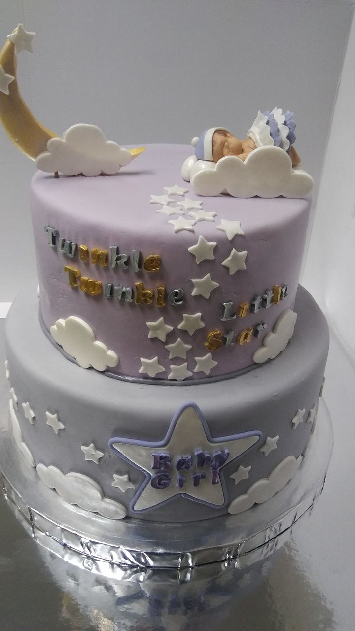 Cake with stars and clouds