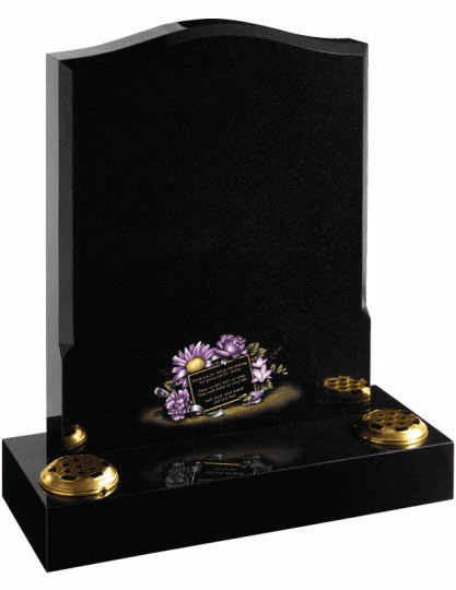 A personal message with up to 100 characters can be added to this charming posy design on polished black granite with chamfer detail.