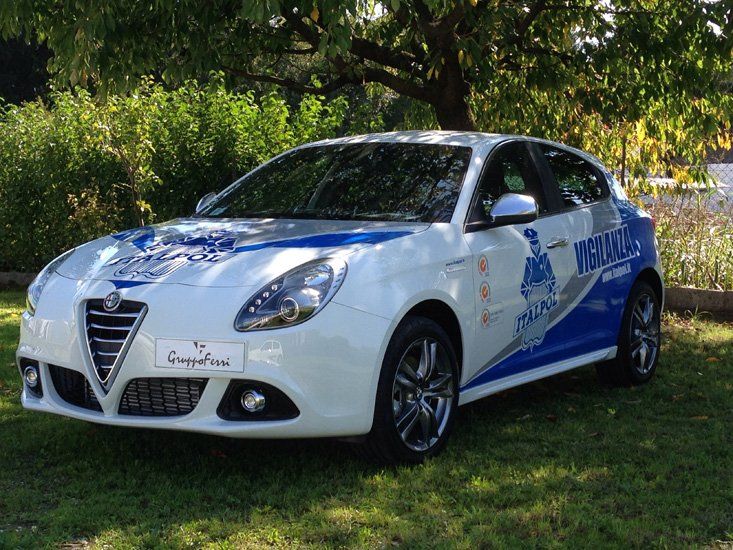 Car wrapping su auto
