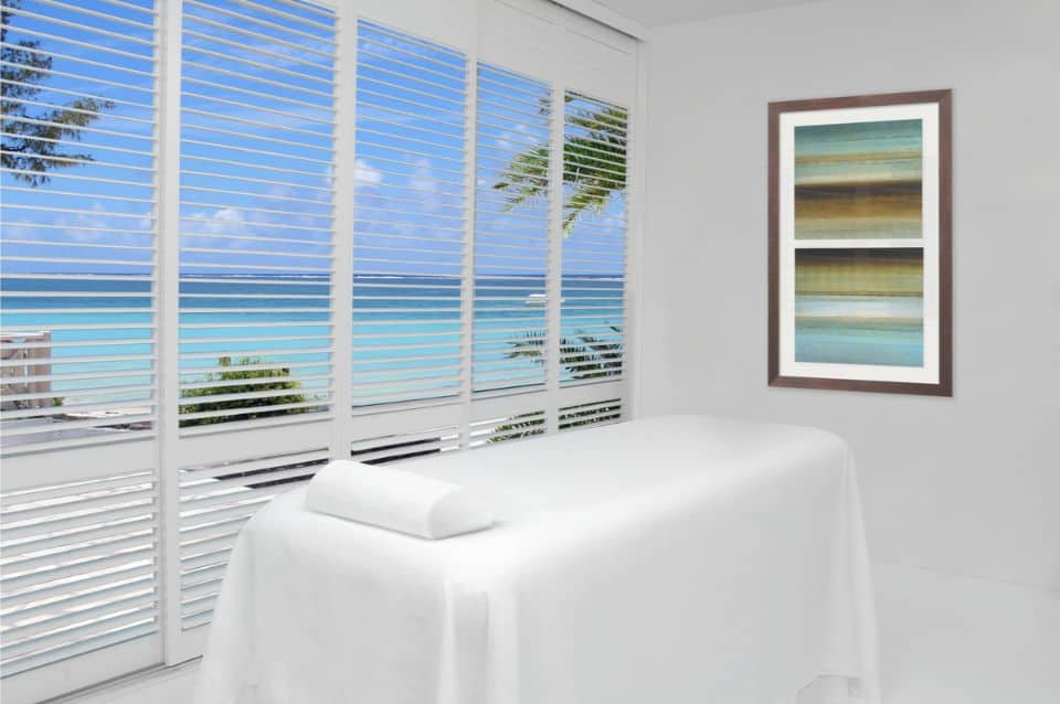 The Best Shutter Options for Homes Near the Florida Keys like Palm Beach Polysatin for Durability