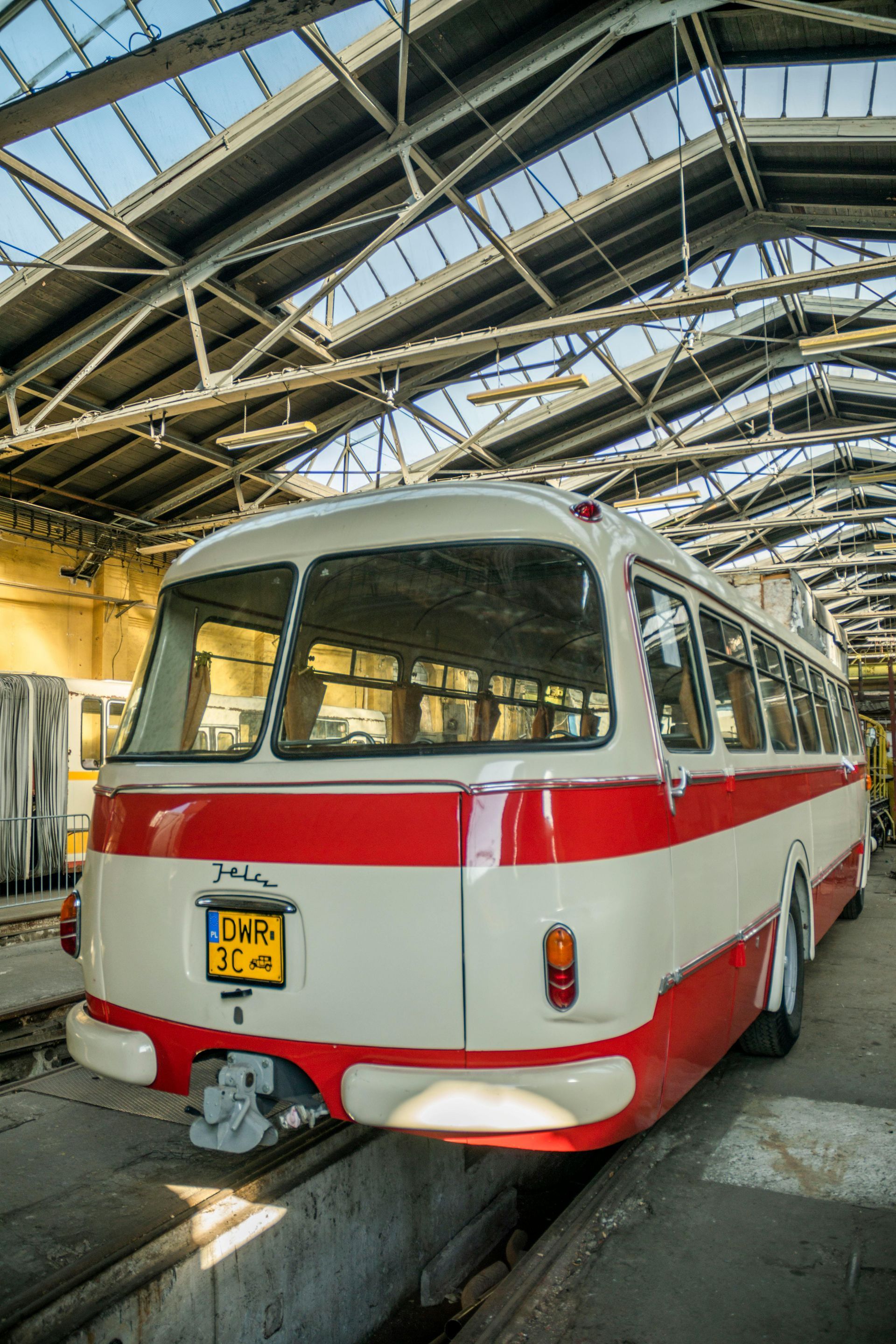 Best insurance roofing company offering expert roof repairs, full coverage claims, and quality service.