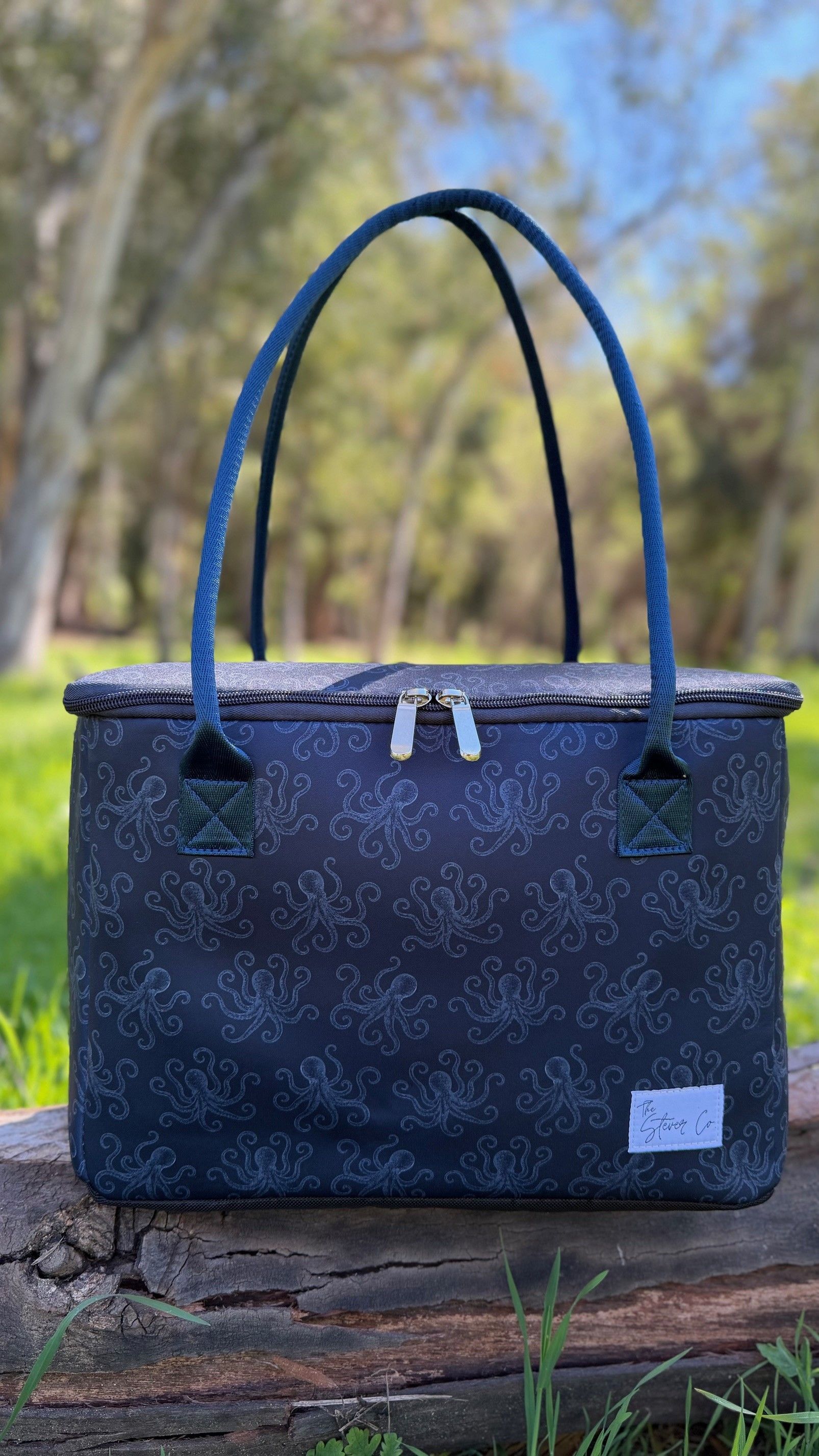 Tentacle & Tide insulated tote bag by The Stever Co navy octopus pattern handle detail