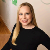 <p class="rteBlock">Shannon Lally McLay &#x27;96</p>