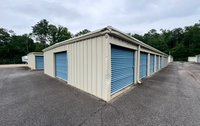 Drive Up Unit Row