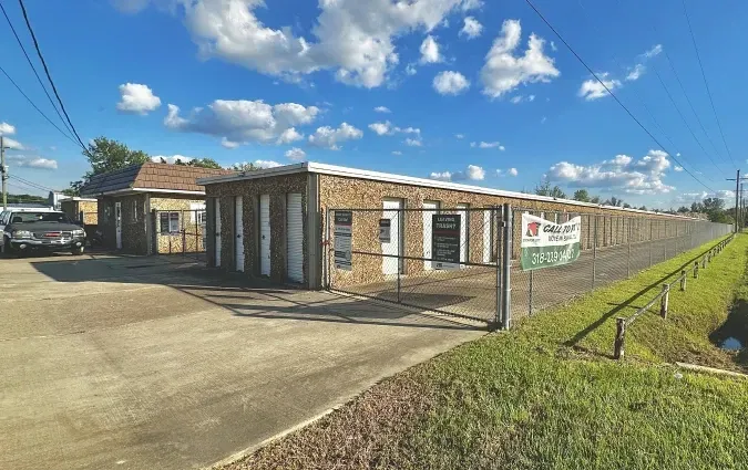 Front Entrance & Gate
