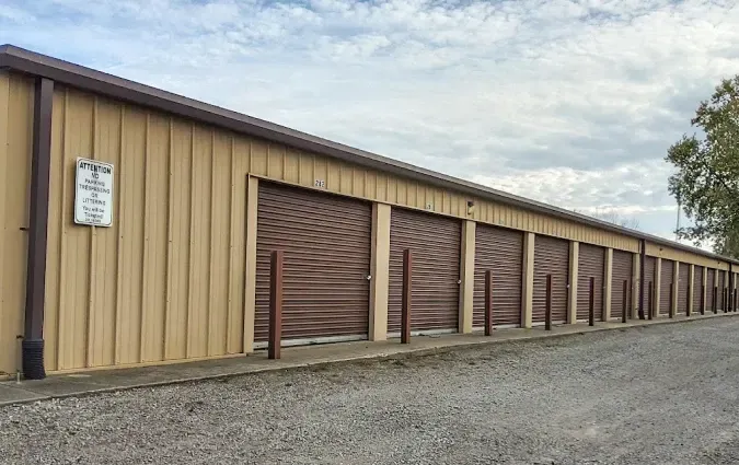 Drive Up Unit Row