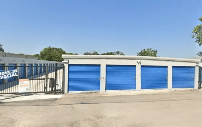 Exterior storage units and security gate