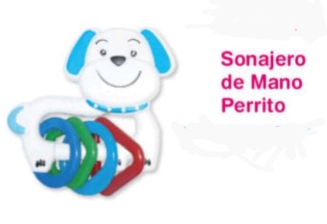 Sonajero de mano blanco con forma de perro para bebé, con anillos azules, verdes y rojos. Texto en español a la derecha.