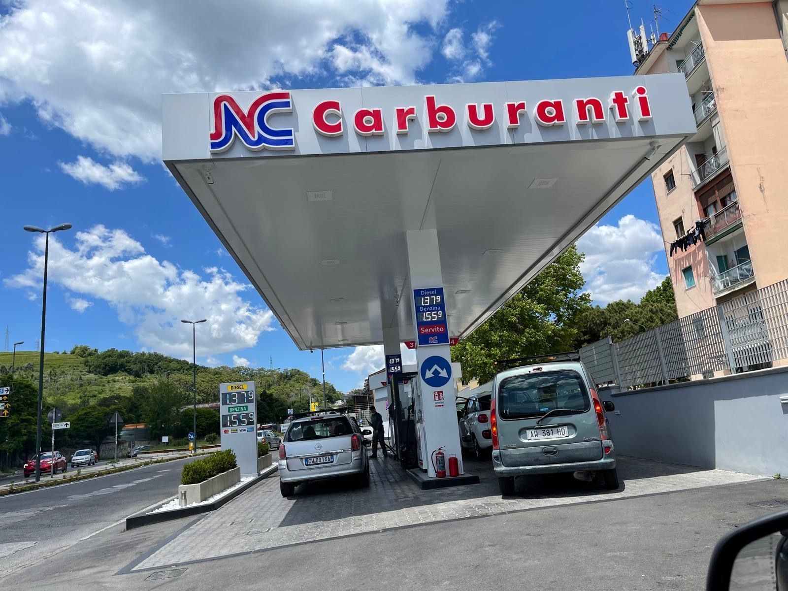 Natale carburanti