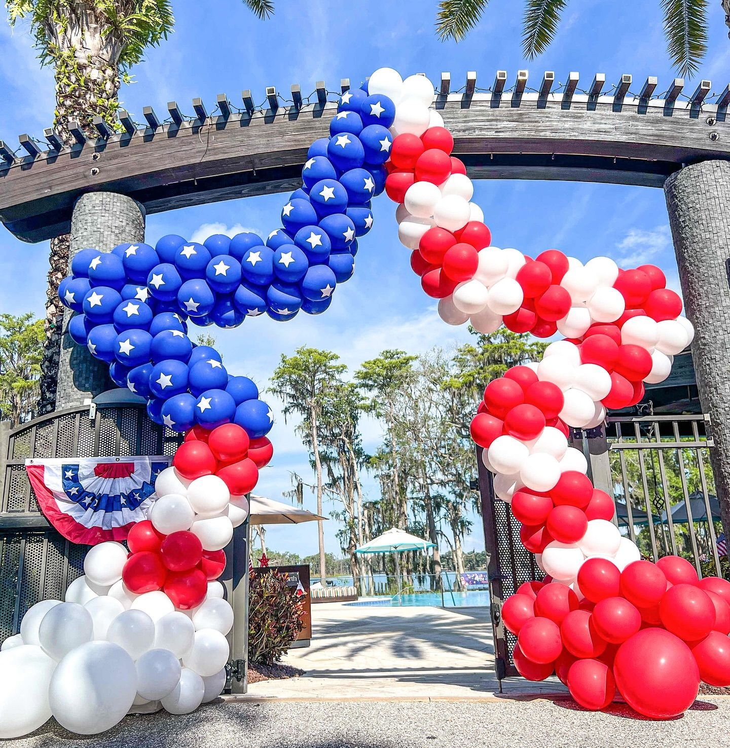 Independence day themed custom balloon decor structure