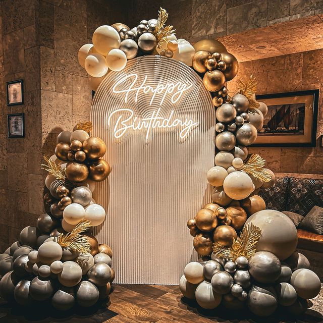 Luxury birthday balloons and birthday decoration in Karachi