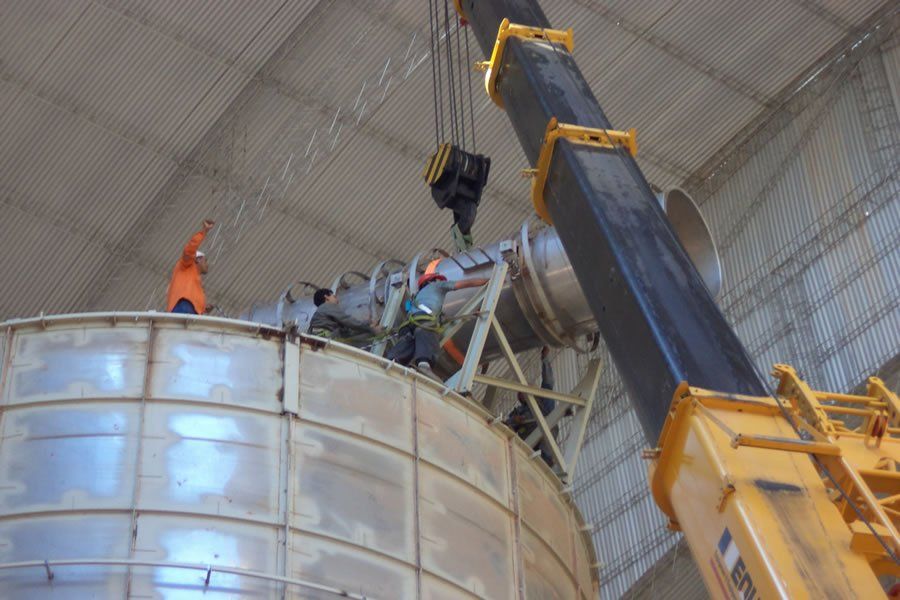 Cortes y dobleces de láminas y platinas