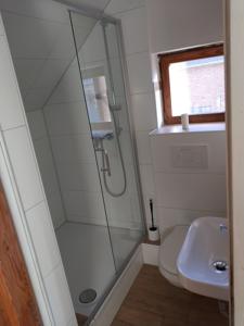 Ferienwohnung, Turmzimmer, Badezimmer