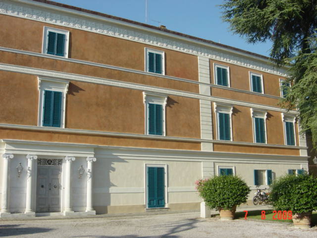 imbiancatura esterna palazzo storico
