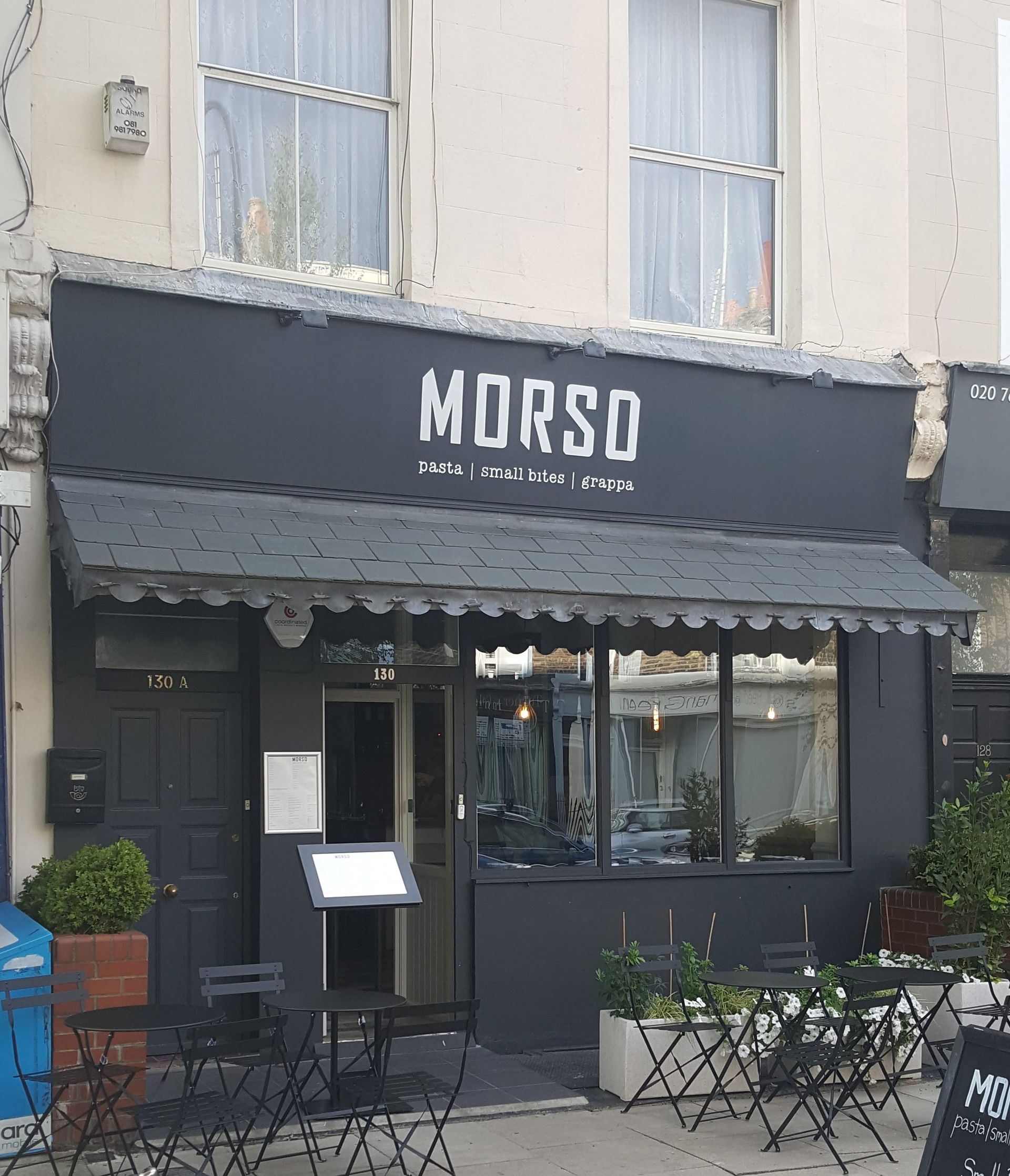 Key Features of Our restaraunt Signs - Sign Company 