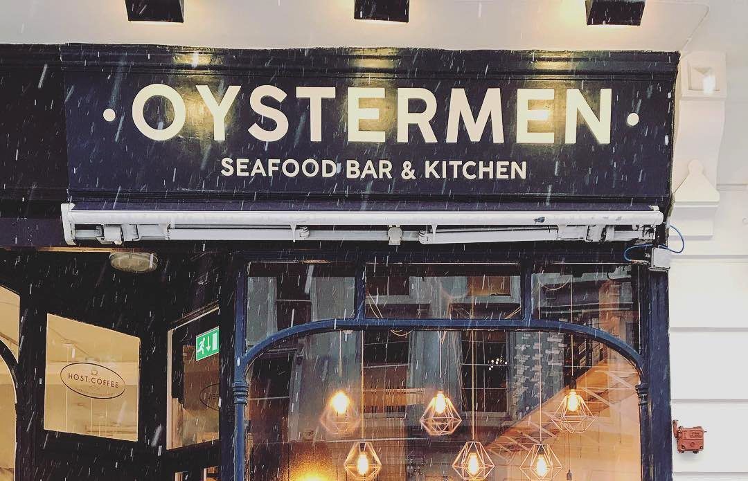 Restaurant Sign Installation - Custom Resaurant Sign Installer and manufacturer - Lee Neon Signs Inc