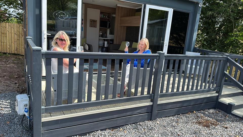 Relaxing at Middlemuir Heights Holiday Park, Tarbolton, Ayrshire
