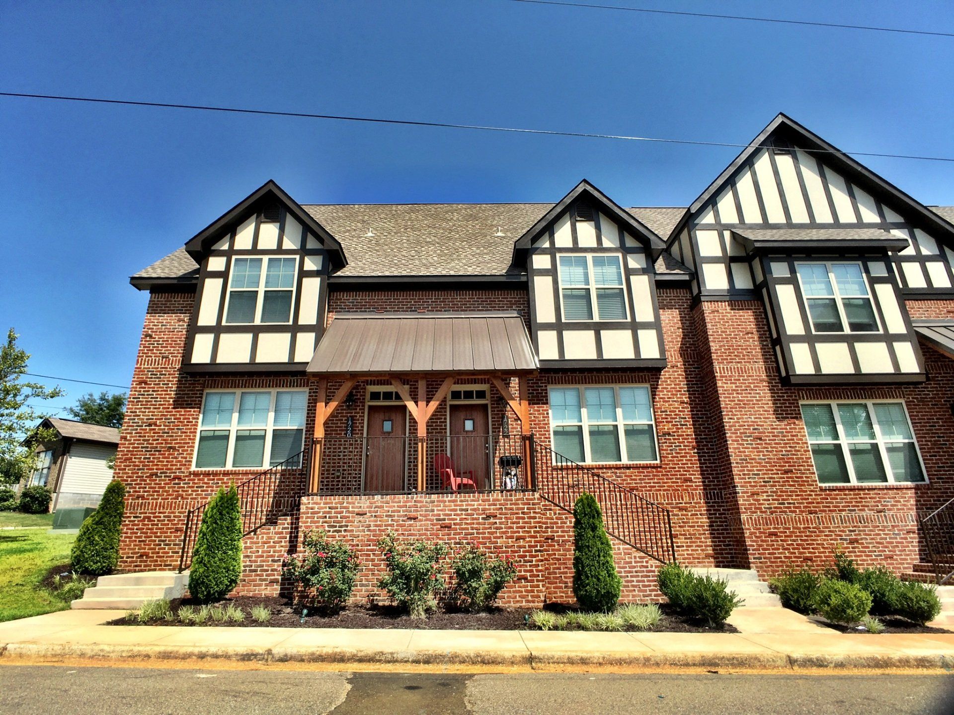 Another exterior view from the street