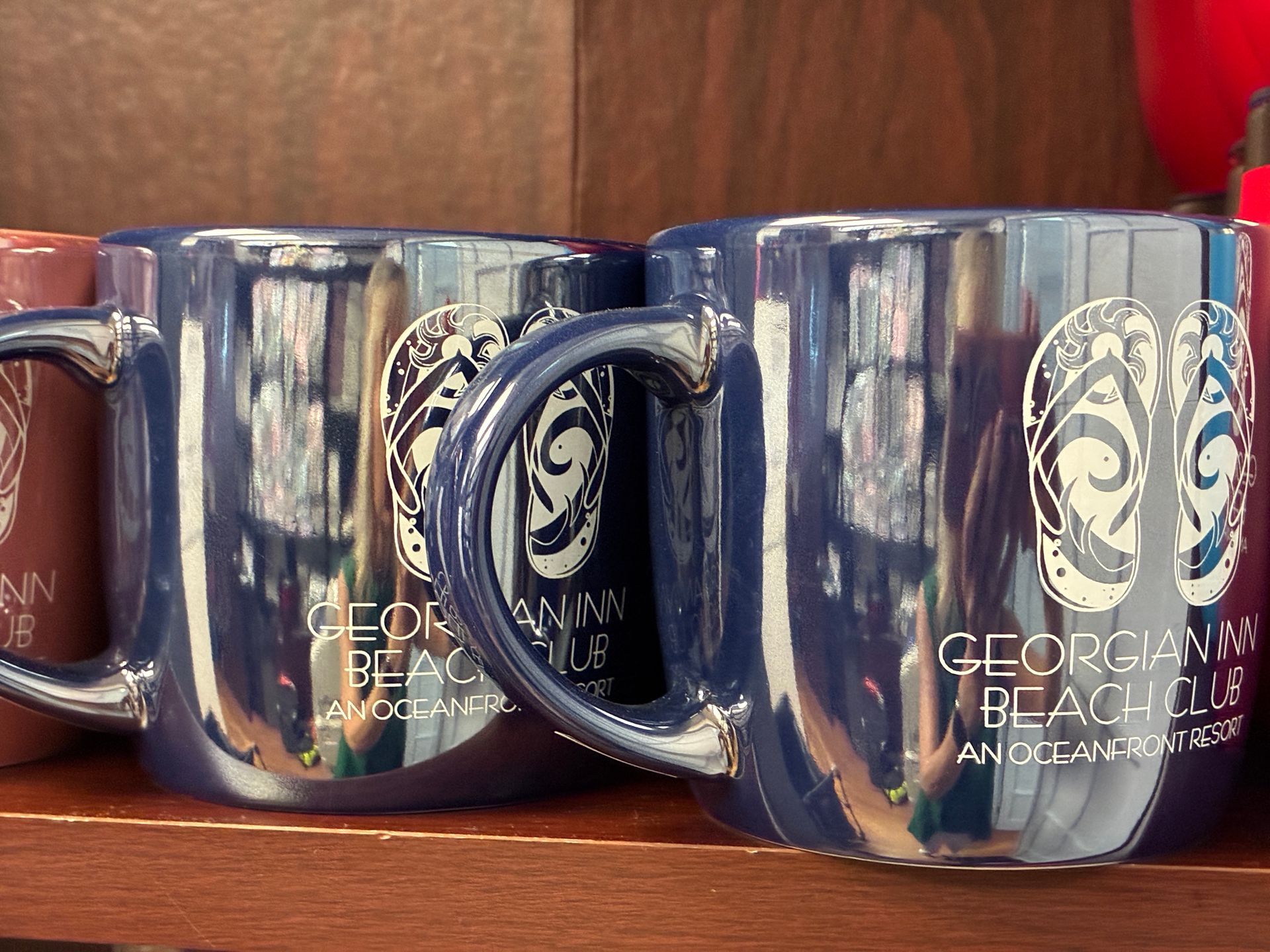 Blue mugs with flip-flop design and 