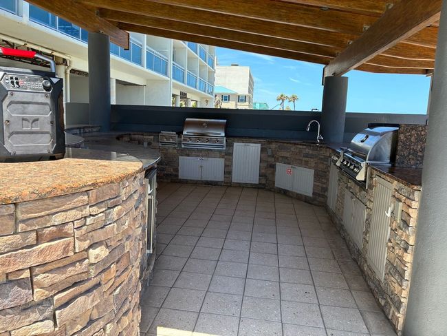 Georgian inn outdoor kitchen