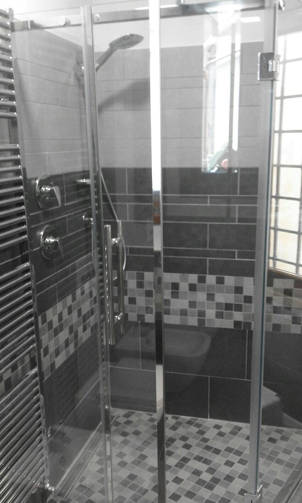 produzione box doccia in vetro