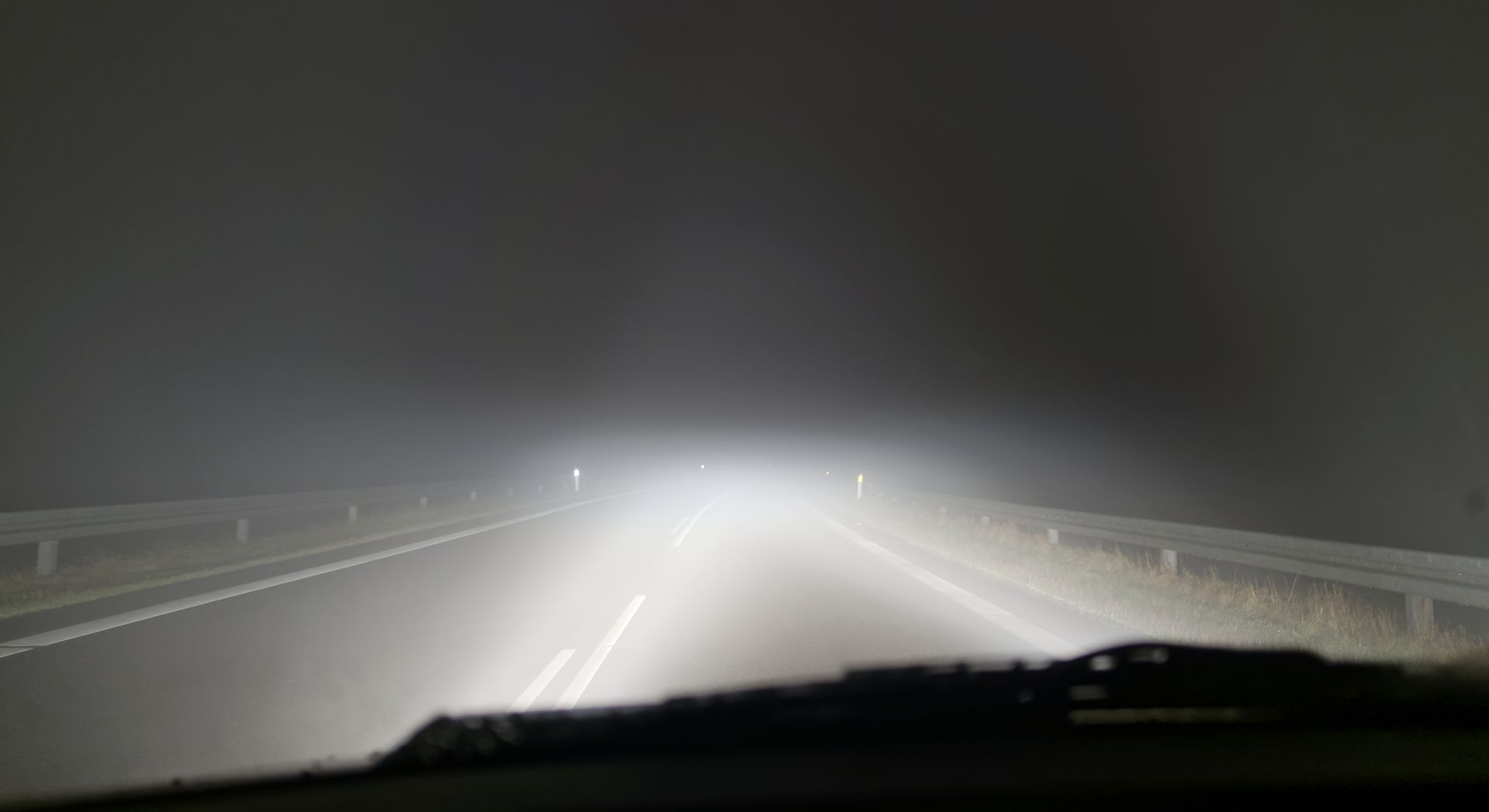 7 Night And Fog Driving Tips to Avoid Glare and Fatigue | A Street Automotive