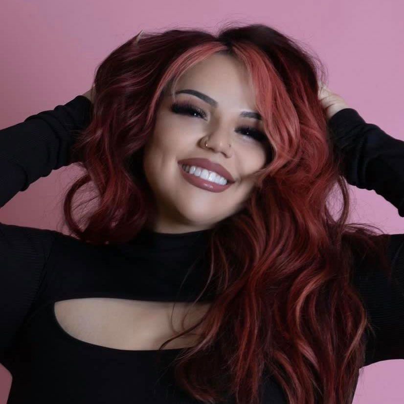 Girls Talking About Make Up | Green Valley, AZ | 140 Beauty and Barber Girls Talking About Make Up | Green Valley, AZ | 140 Beauty and Barber