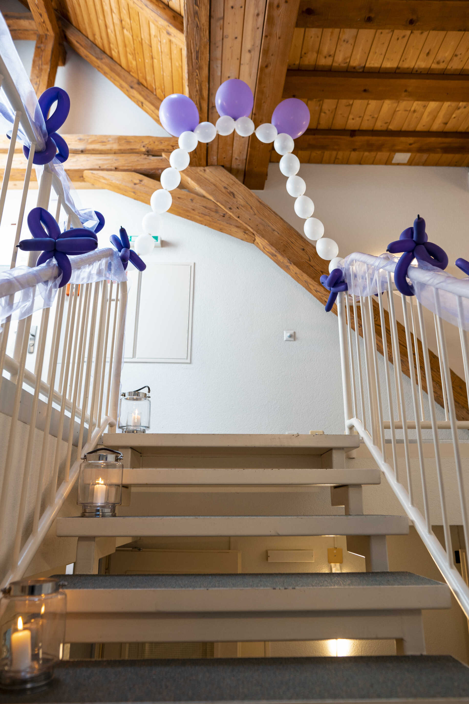 Entrée de la salle de réception - Escaliers décorés