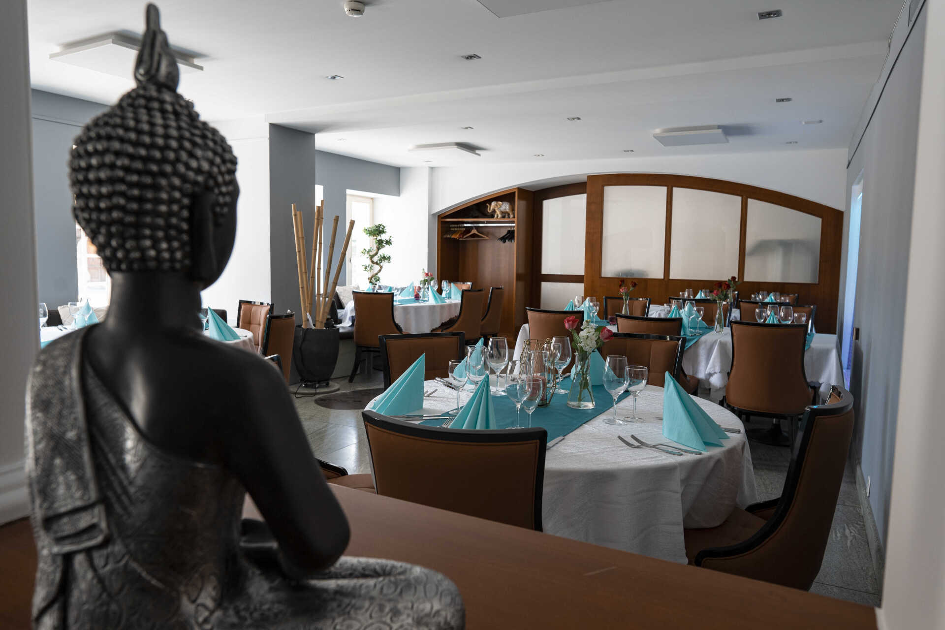 Swiss Hotel la Couronne restaurant avec vue d'ensemble