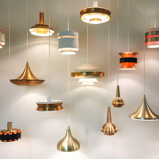 lot's of different pendant lights