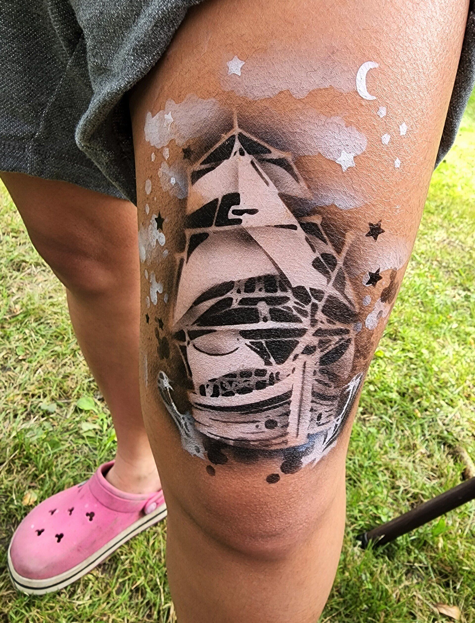 Airbrush temporary tattoos for boys and girls . Tattoo art for 