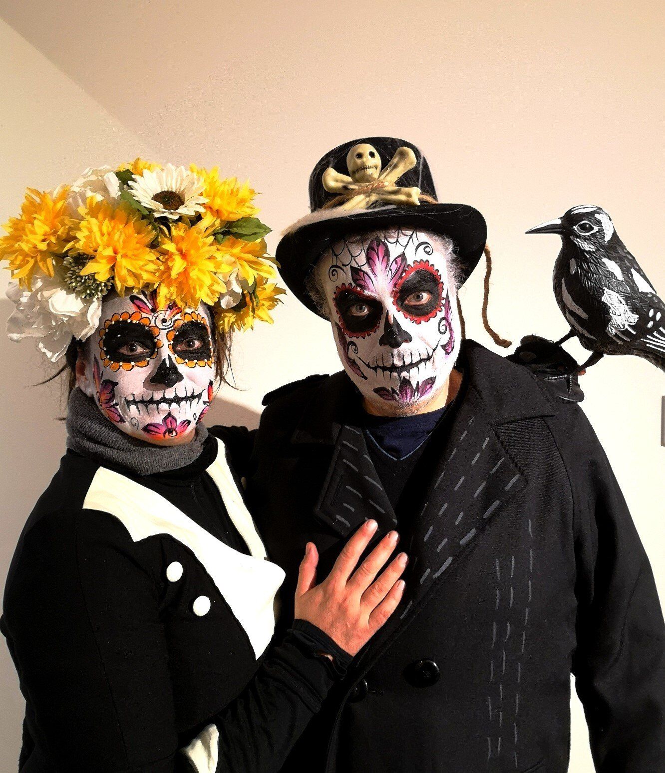 Halloween face paint and makeup for adult event, corporative and private parties. Sugar scull design 