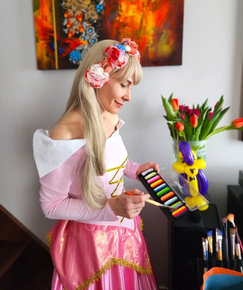 Princess birthday party event. Rapunzel princess presence.  Face painting by princess