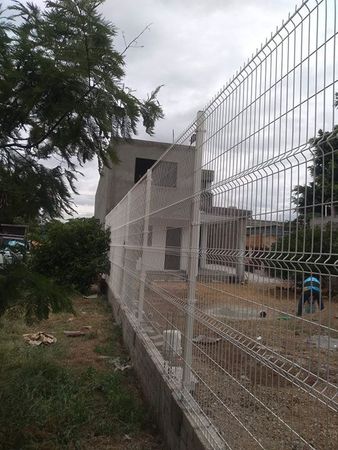 CERCAS Y MALLAS DEL VALLE
