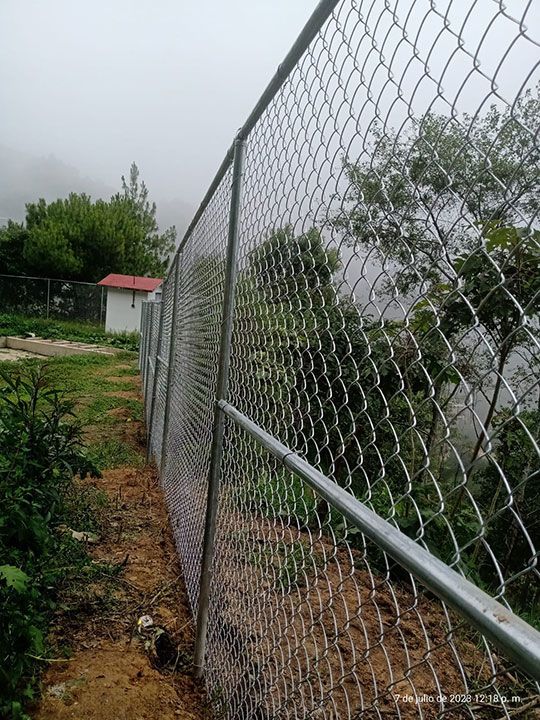 CERCAS Y MALLAS DEL VALLE