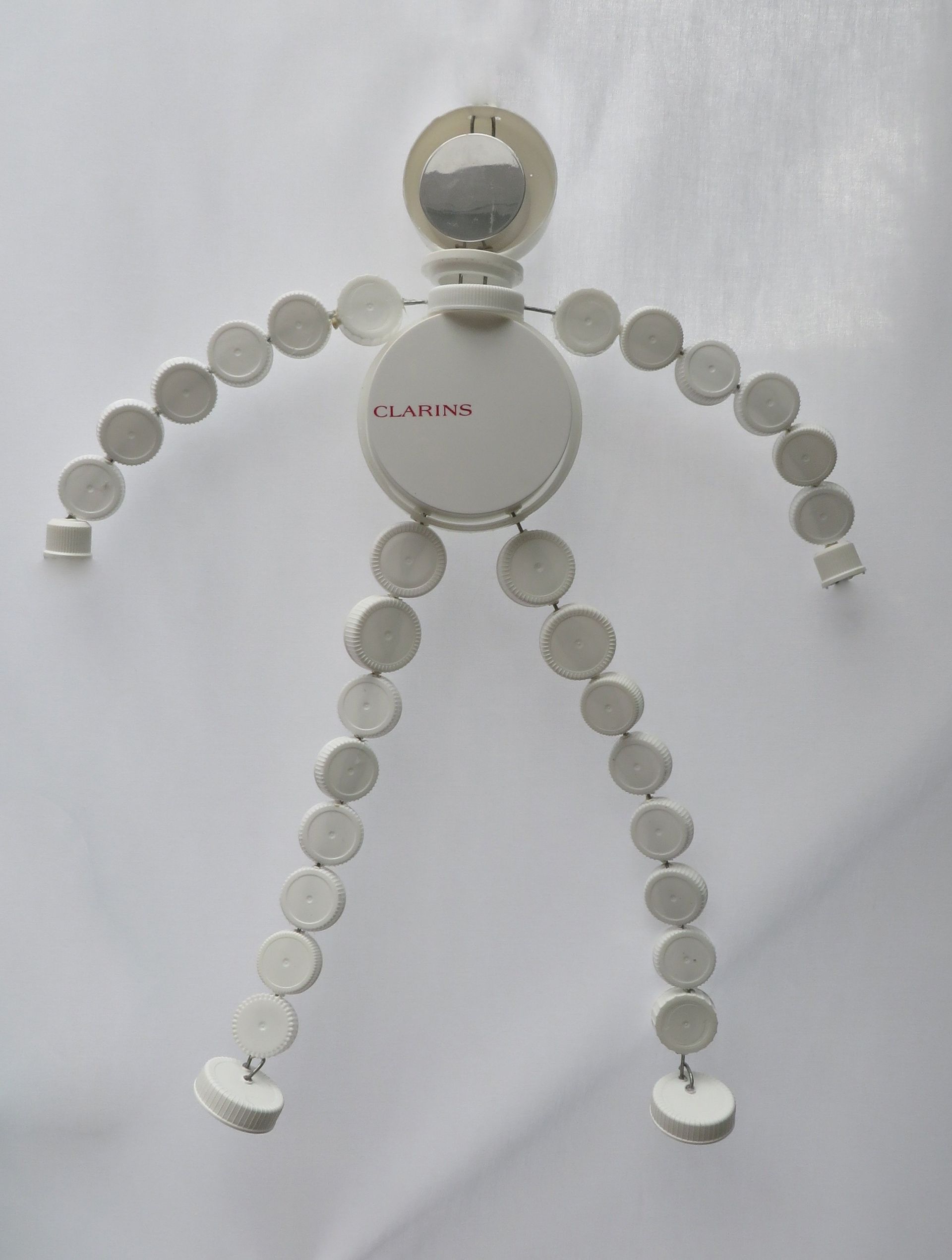 Abfallkunst Recyclingkunst Upcycling , aus alt mach neu, Kreative Wiederverwendung, Spielerei und Kreativität