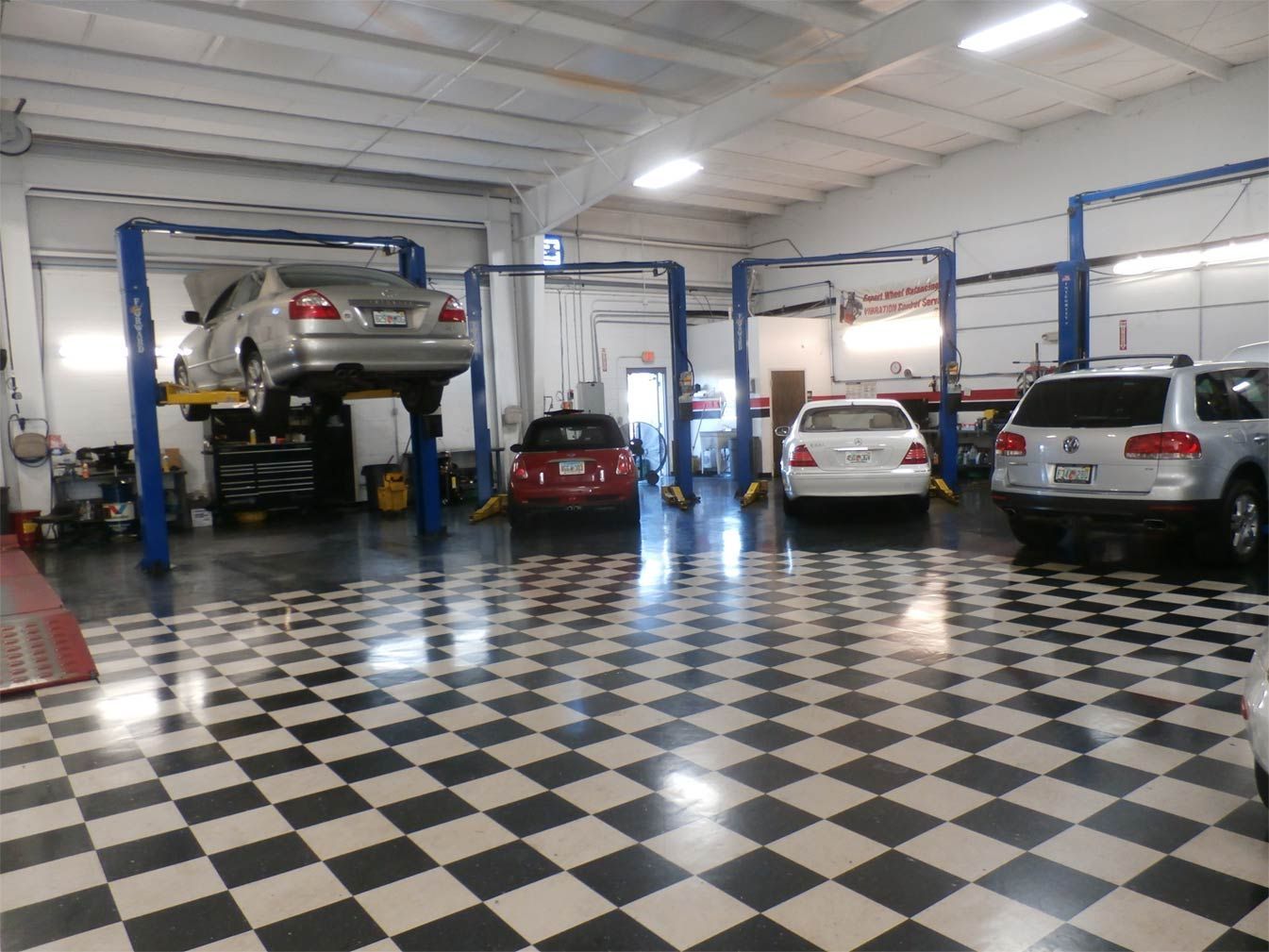 Service | EURO Specialist