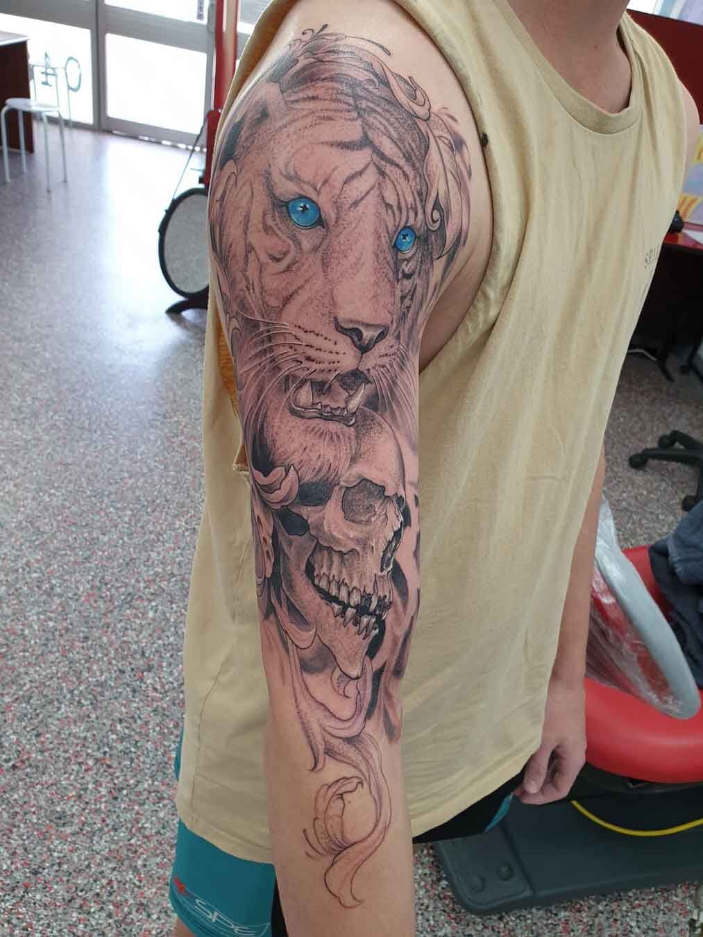 Tiger And Skull Sleeve. Semi Realistic, Dot Work With Colour Pop. Ink By Kel - Tattoo Studio in Kawana, QLD
