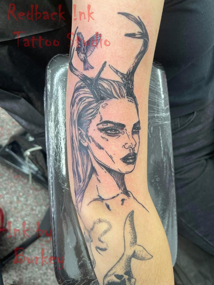 Redback Ink Shoulder Woman With Bird Tattoo - Tattoo Studio in Kawana, QLD