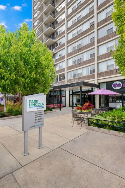 Apartments with Move In Specials in Chicago, IL