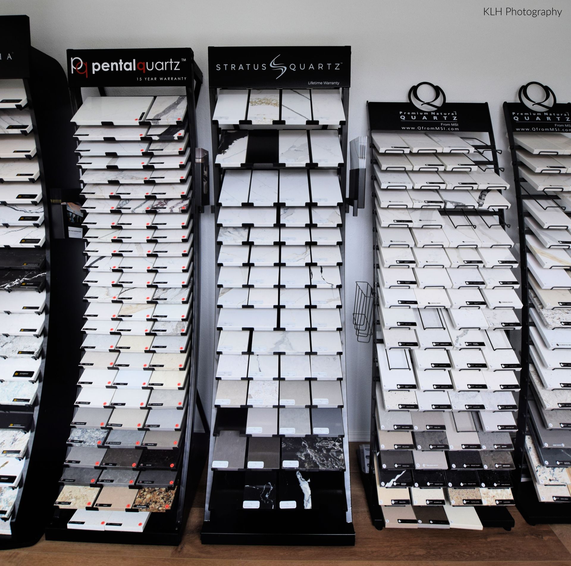 Several displays of different types of quartz are lined up