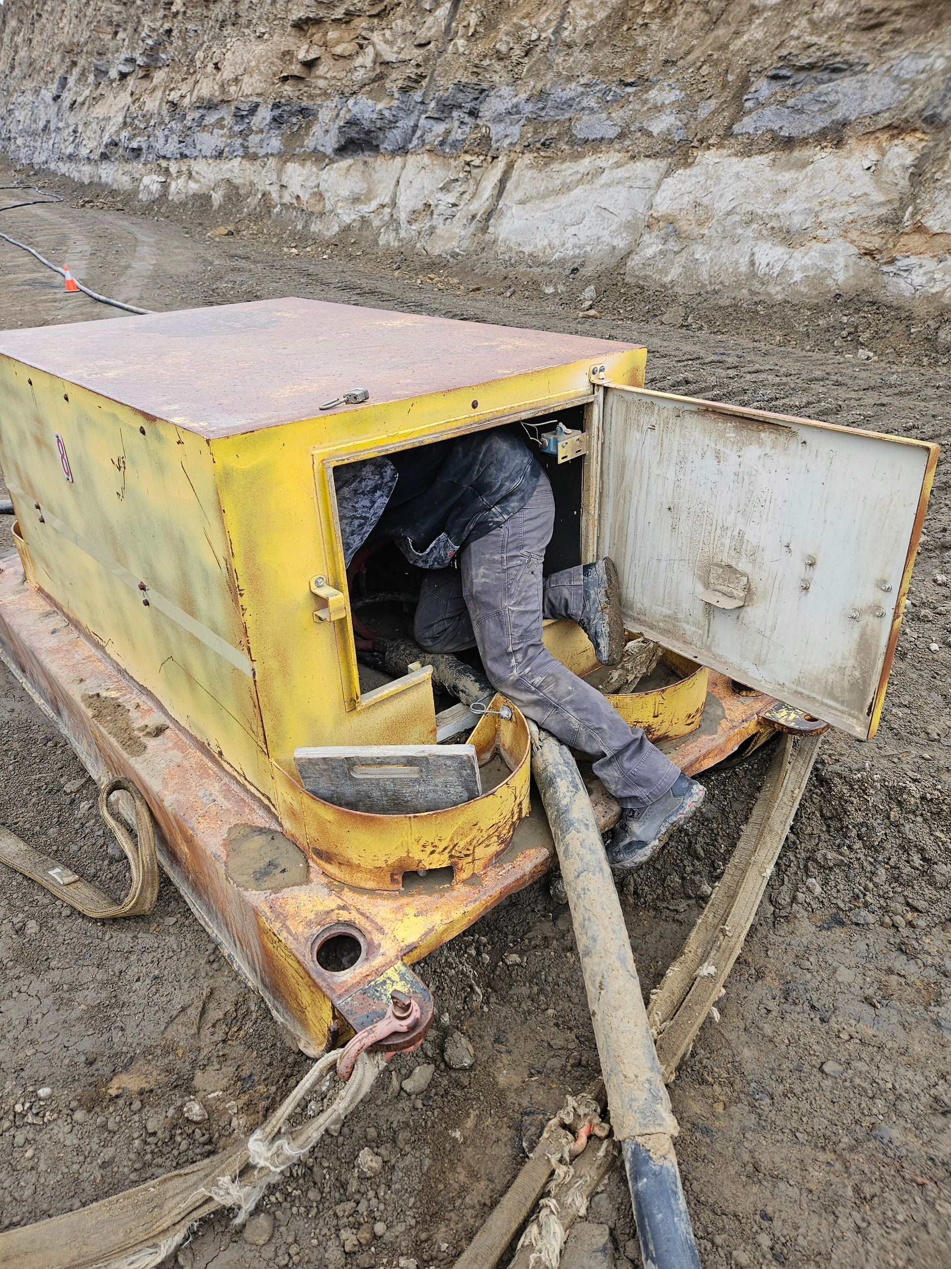 Unexpected issues can arise at any moment, but at Edwards Electric, we’re committed to getting you back online swiftly and efficiently. When you need a reliable solution on short notice, the choice is clear.