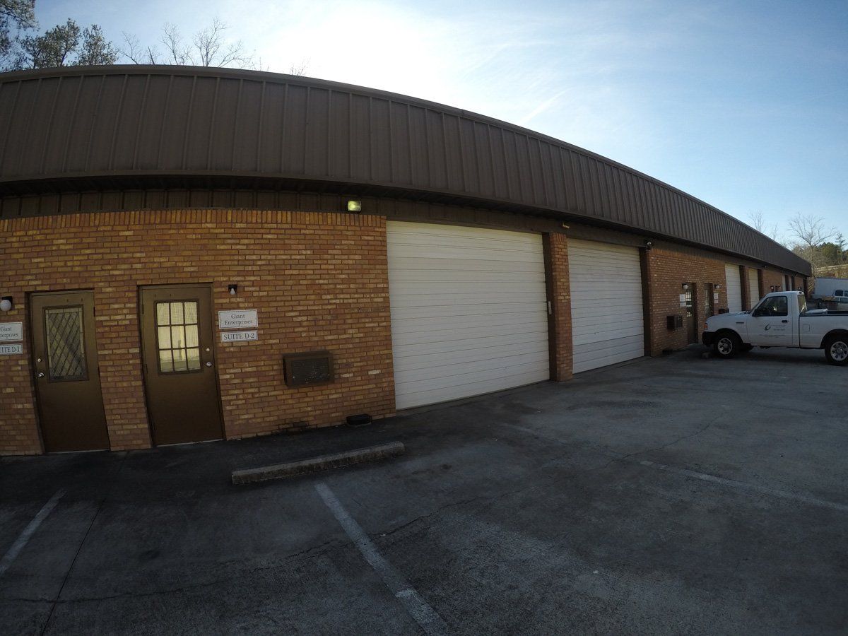 5505 Old Ellis Point, Roswell | Schroeder Enterprises