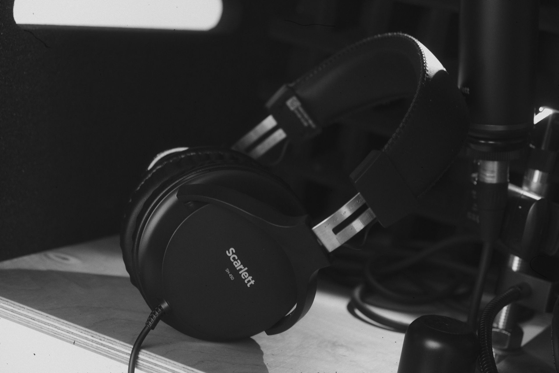 Koptelefoon thuisstudio Annabelle Remmerswaal