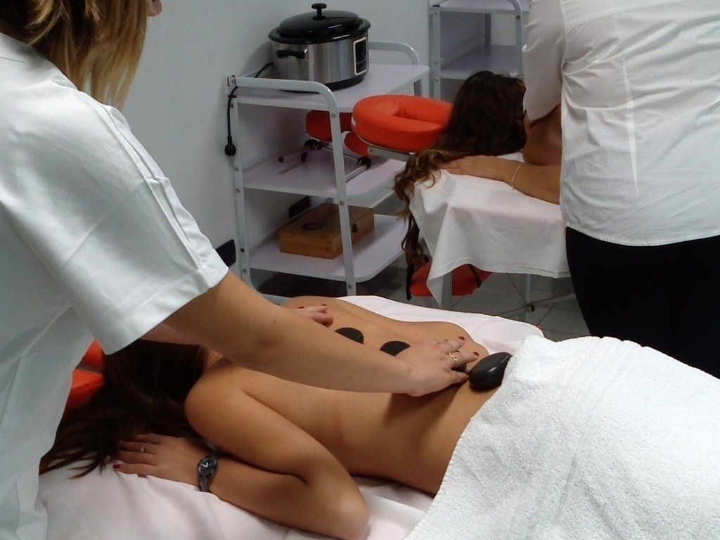 sessione di massoterapia
