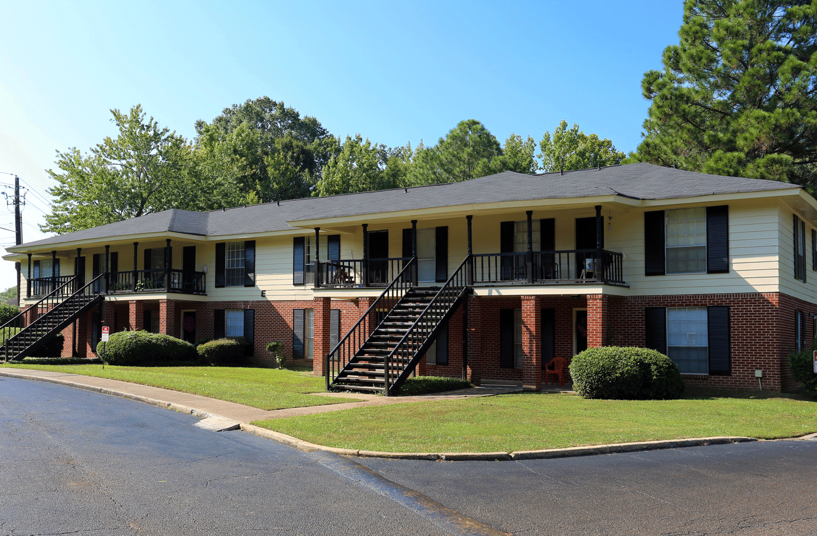 The Pines at Manhattan