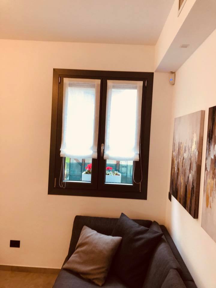 Tenda a pacchetto per finestre