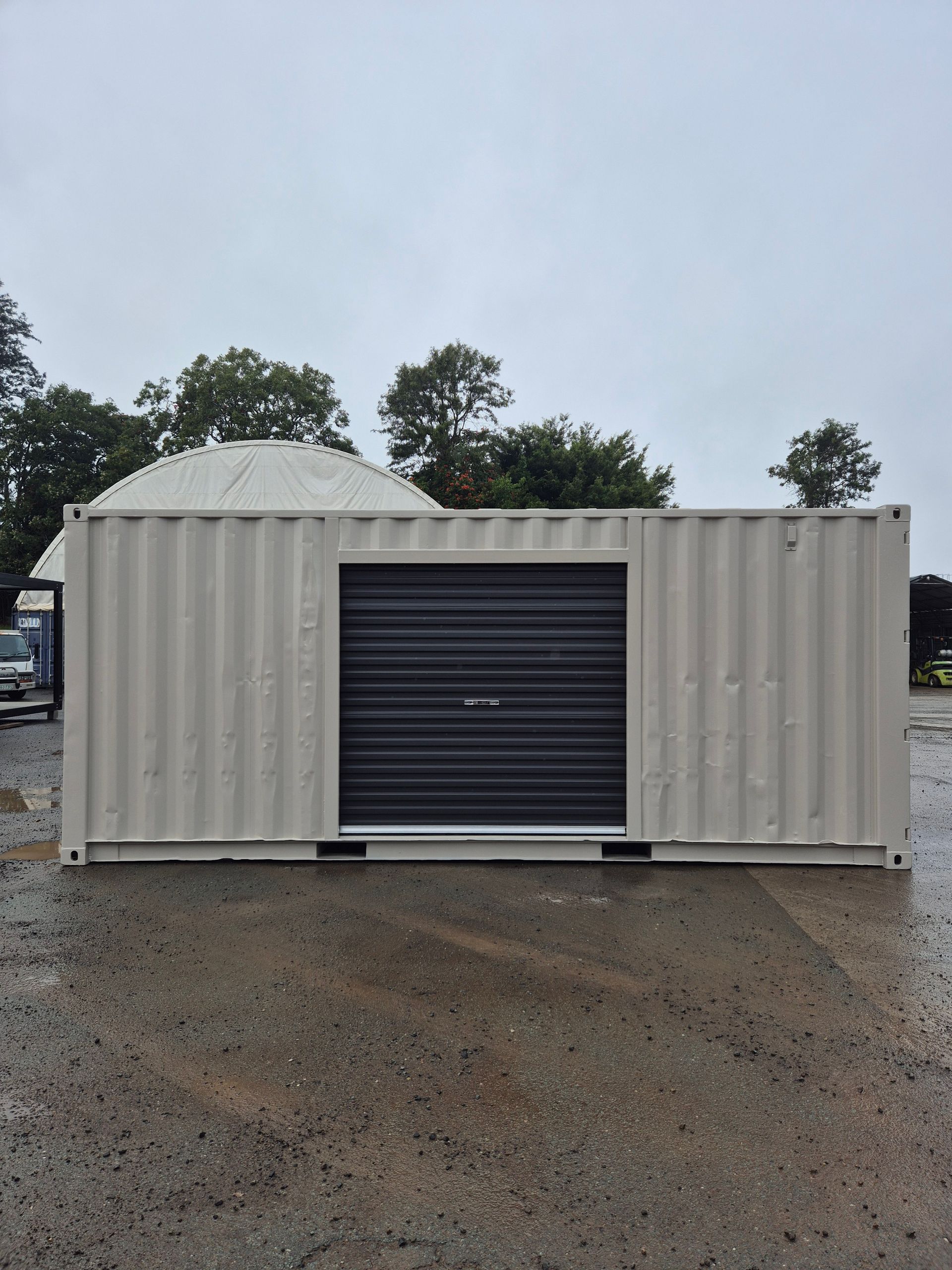 20ft B-Grade with Roller Door