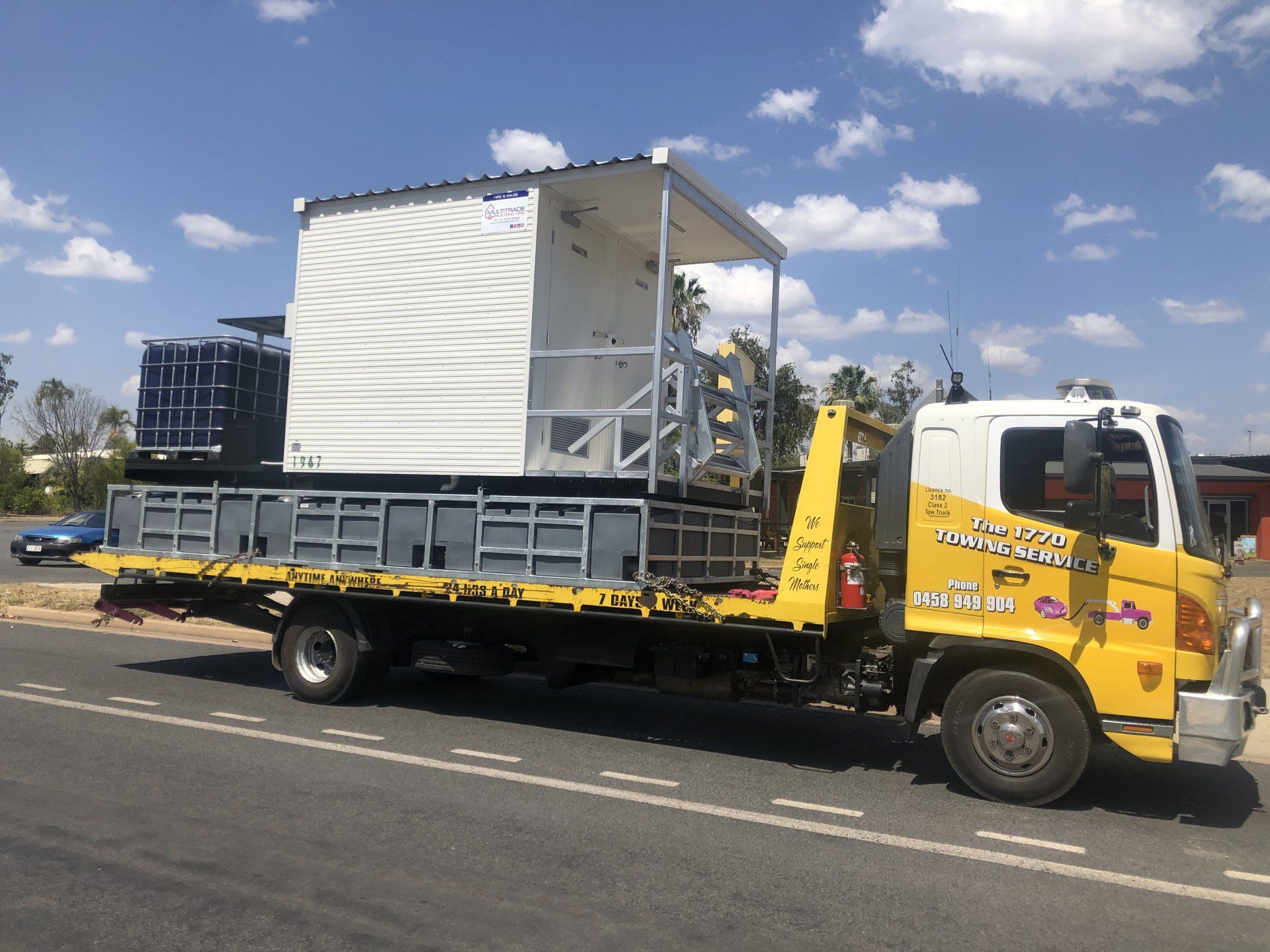 Portable Restroom - Agnes Water - The 1770 Towing Service