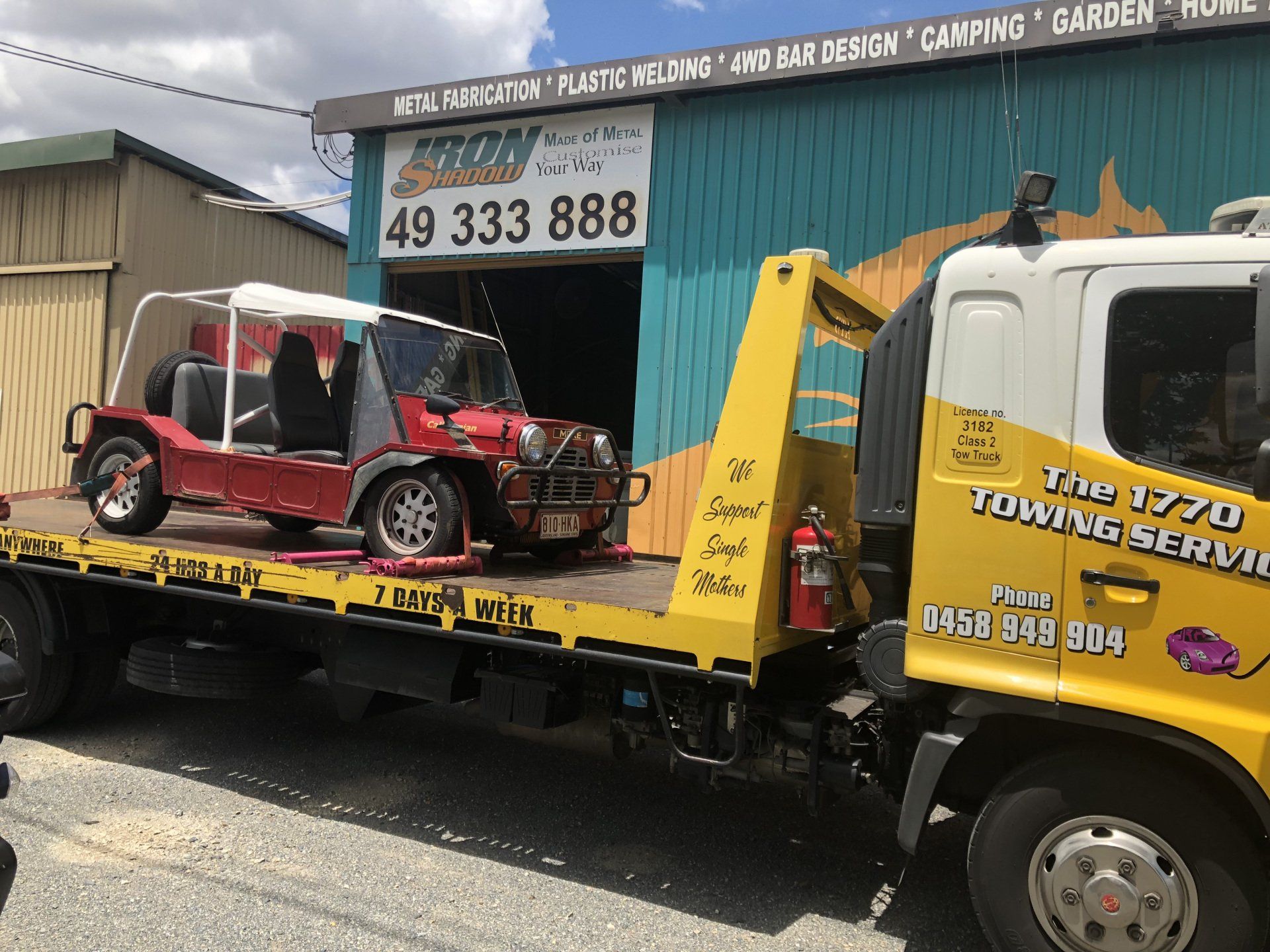 Old Red Car - Agnes Water - The 1770 Towing Service